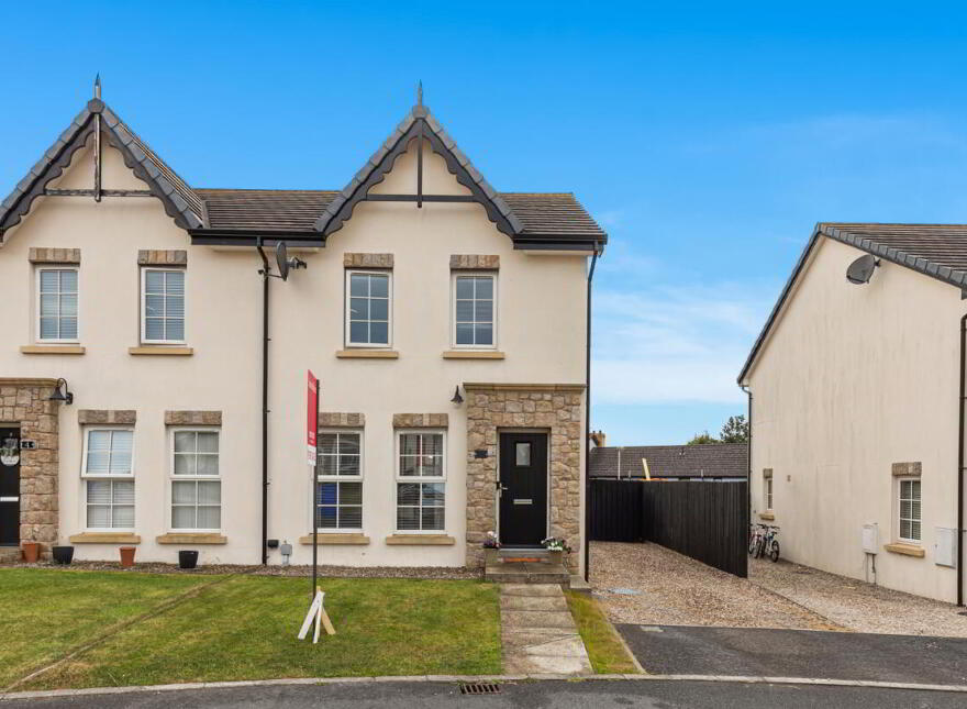 6 River Hill Crescent, Newtownards, BT23 7FQ
