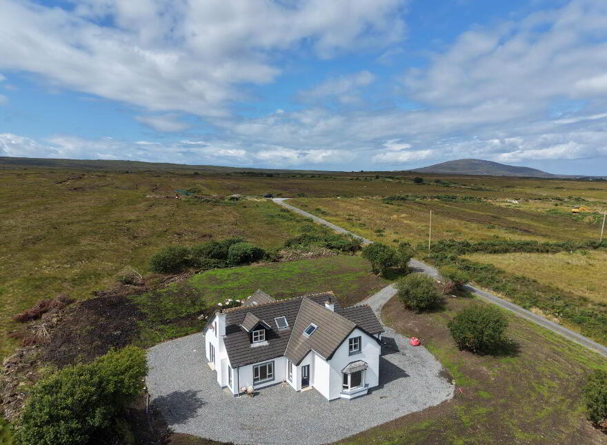 Ards Beg, Gortahork, F92F951