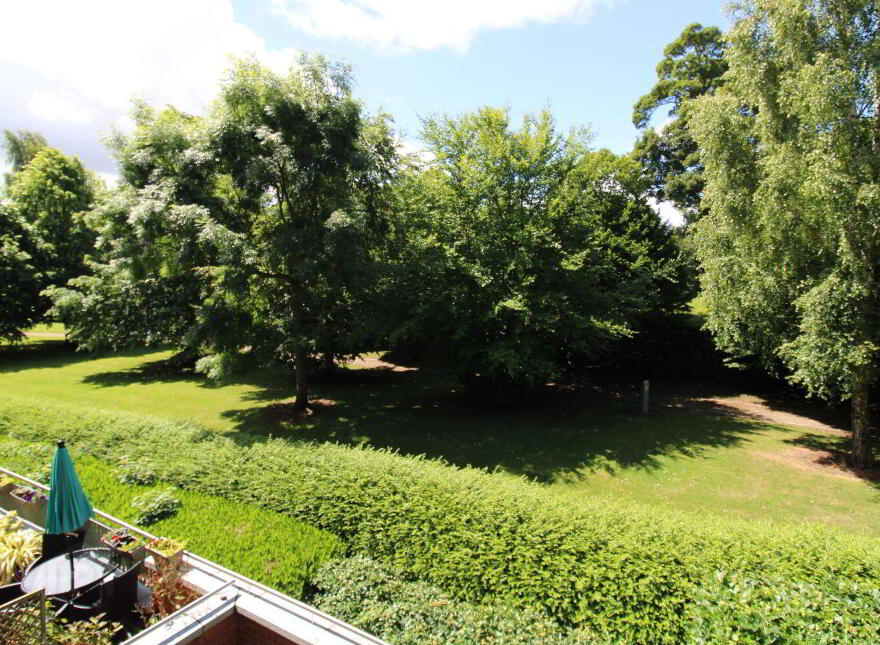 25 Beech Lodge, Farmleigh Woods, Castleknock, Castleknock, D15KF24