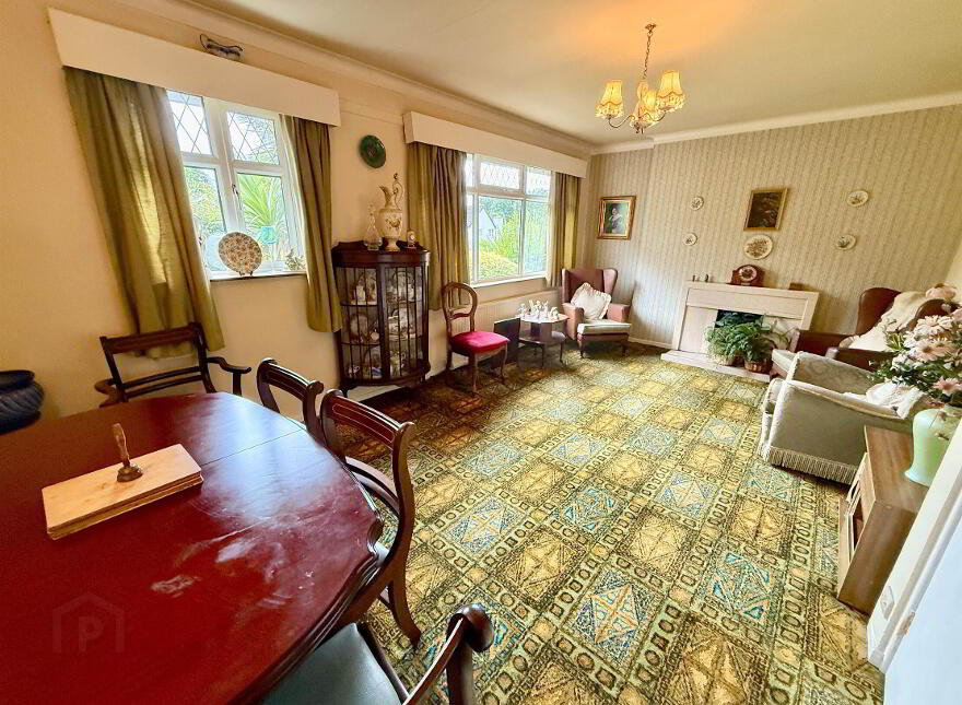2 Gilnahirk Drive, Belfast, BT5 7DW