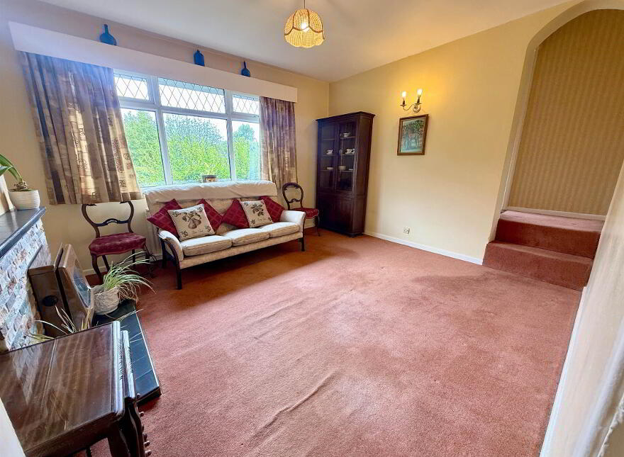 2 Gilnahirk Drive, Belfast, BT5 7DW