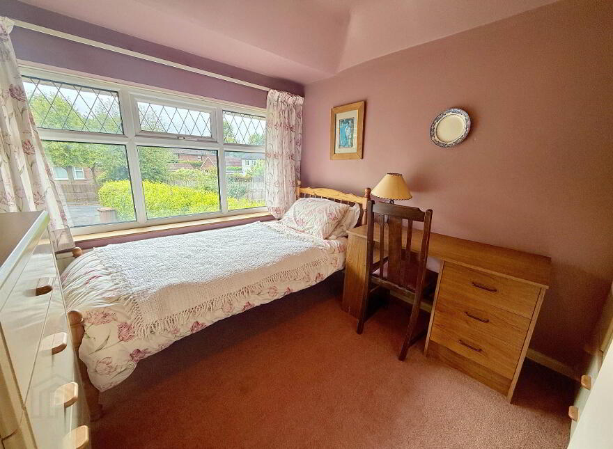 2 Gilnahirk Drive, Belfast, BT5 7DW
