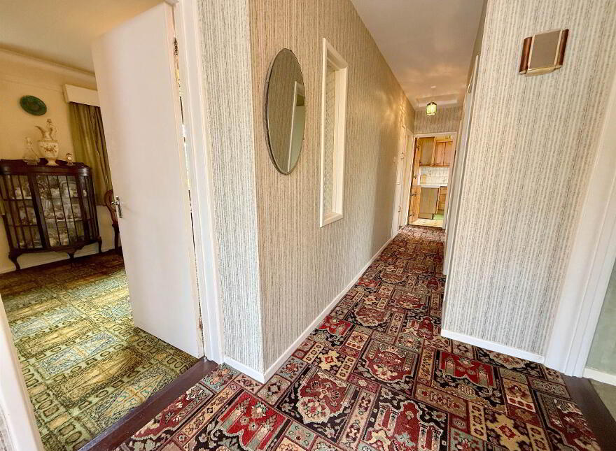 2 Gilnahirk Drive, Belfast, BT5 7DW