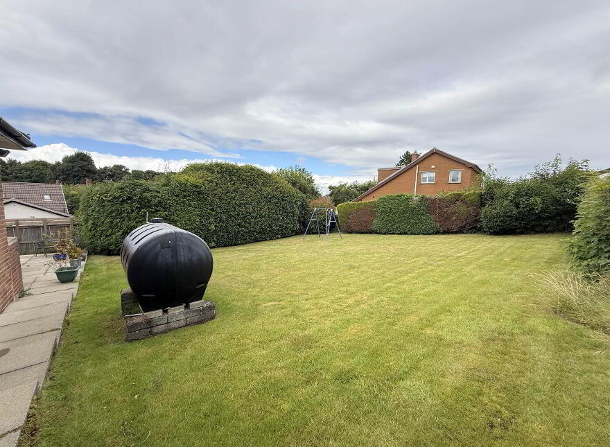 2 Gilnahirk Drive, Belfast, BT5 7DW