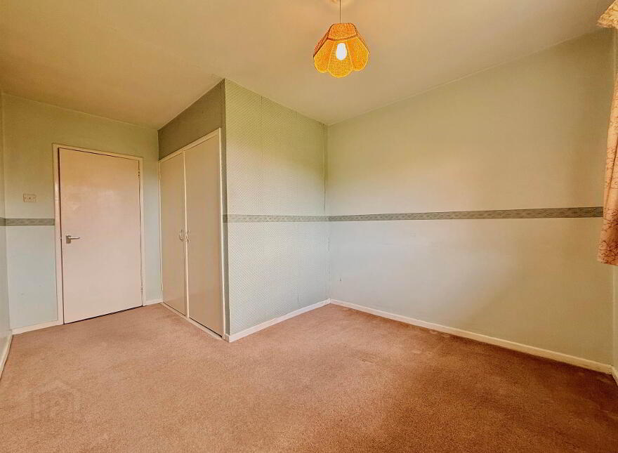 2 Gilnahirk Drive, Belfast, BT5 7DW