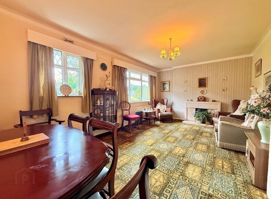 2 Gilnahirk Drive, Belfast, BT5 7DW