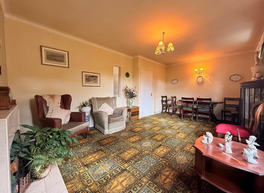 2 Gilnahirk Drive, Belfast, BT5 7DW