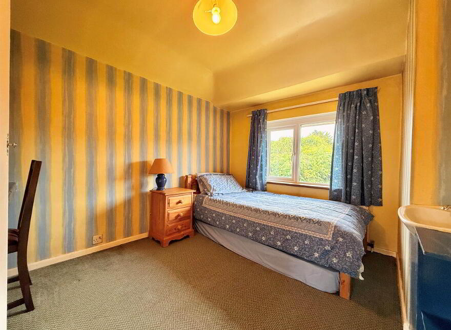 2 Gilnahirk Drive, Belfast, BT5 7DW