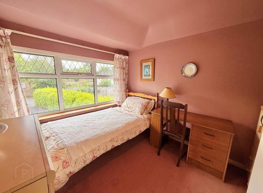 2 Gilnahirk Drive, Belfast, BT5 7DW