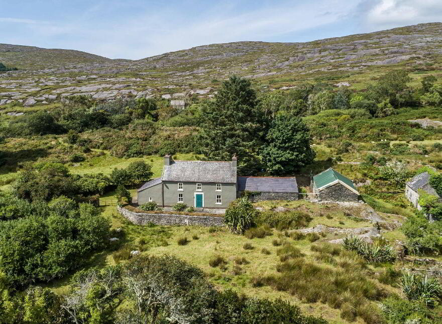 Lucy's Farmhouse, Gloun, Dunmanus, Dunmanus, P81XK24