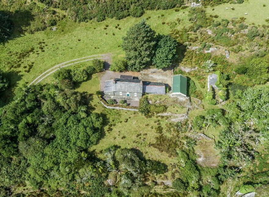 Lucy's Farmhouse, Gloun, Dunmanus, Dunmanus, P81XK24