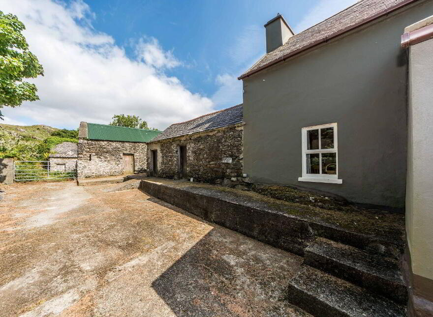 Lucy's Farmhouse, Gloun, Dunmanus, Dunmanus, P81XK24