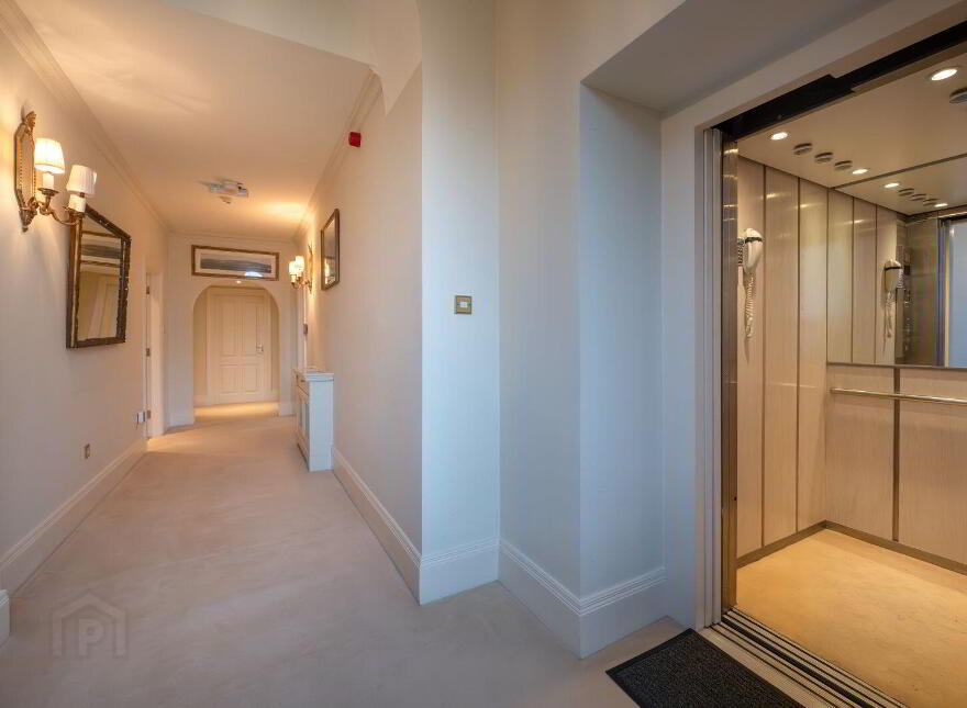 Apartment 2 The Grand, Crosshaven, P43WD62