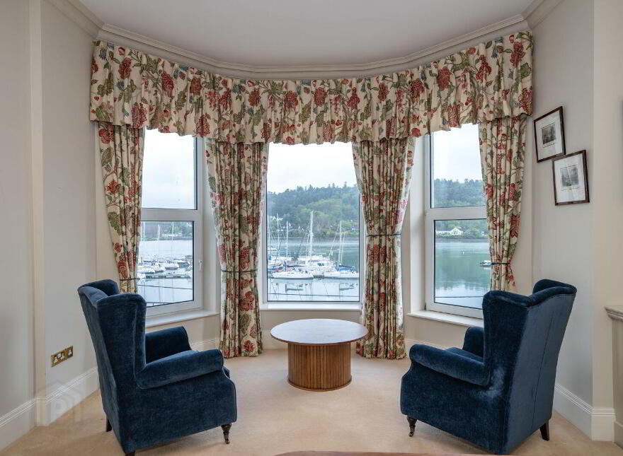 Apartment 2 The Grand, Crosshaven, P43WD62