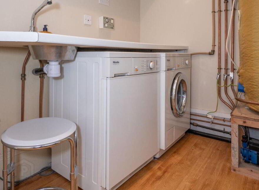 Apartment 2 The Grand, Crosshaven, P43WD62