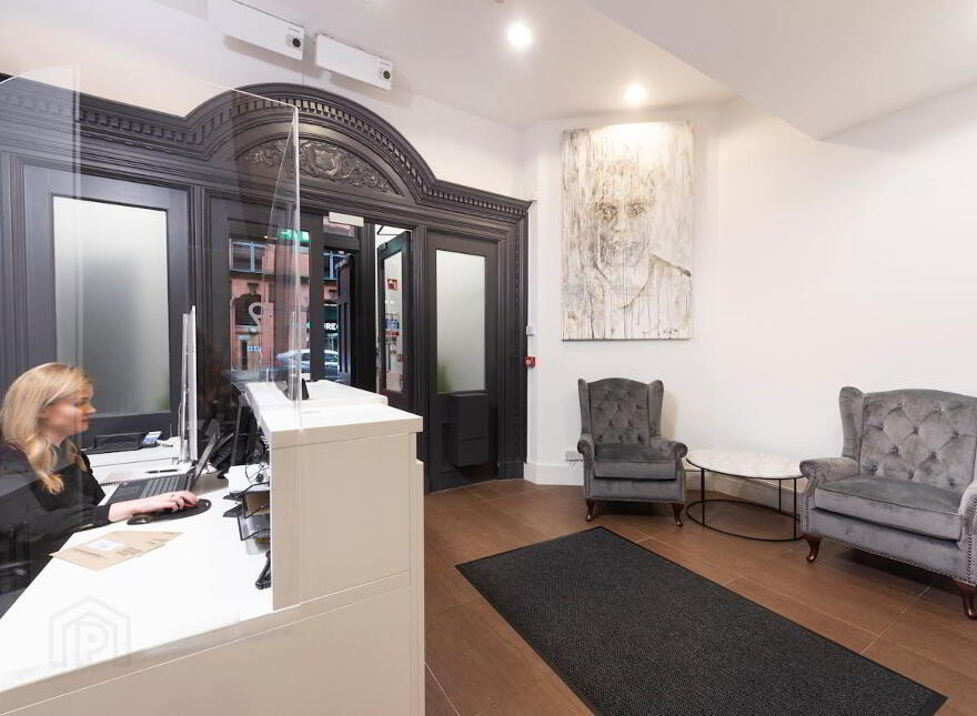 Titanic Suites, 55-59 Adelaide Street, Belfast, BT2 8FE