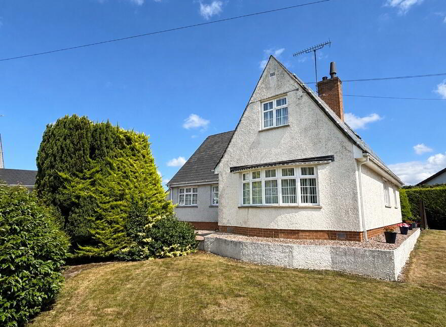 1 Montalto Court, Ballynahinch, BT24 8XL