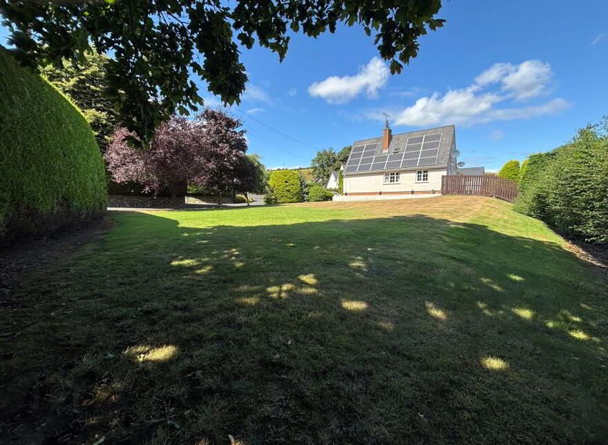 1 Montalto Court, Ballynahinch, BT24 8XL