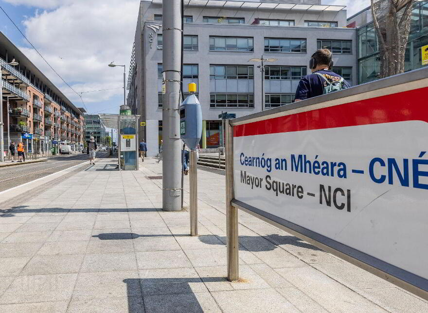 35 Aran House, Custom House Square, IFSC, Ifsc, D01F535