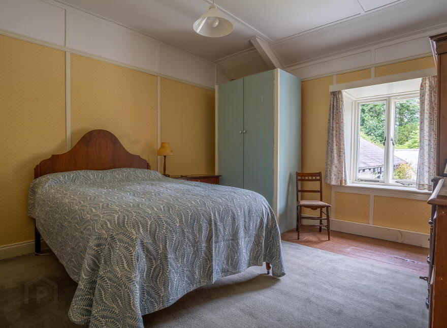 28 Woodburn Road, Carrickfergus, BT38 8PX