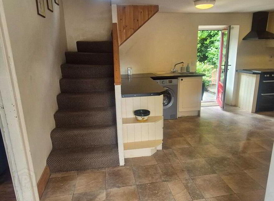 Dunbell, Maddockstown, R95HY04