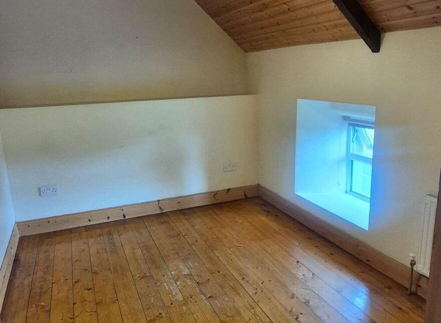Dunbell, Maddockstown, R95HY04