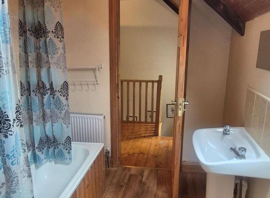 Dunbell, Maddockstown, R95HY04