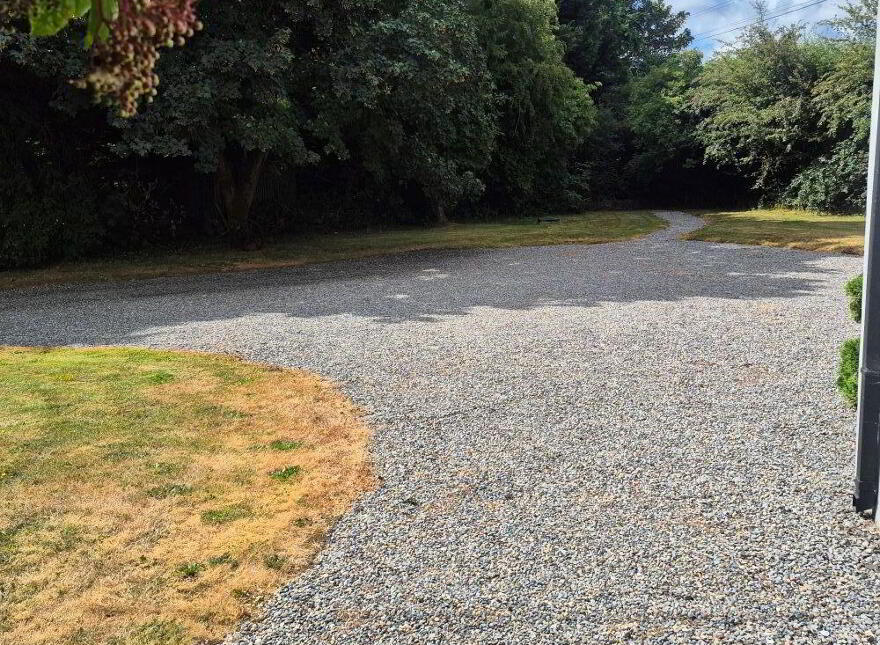 Dunbell, Maddockstown, R95HY04