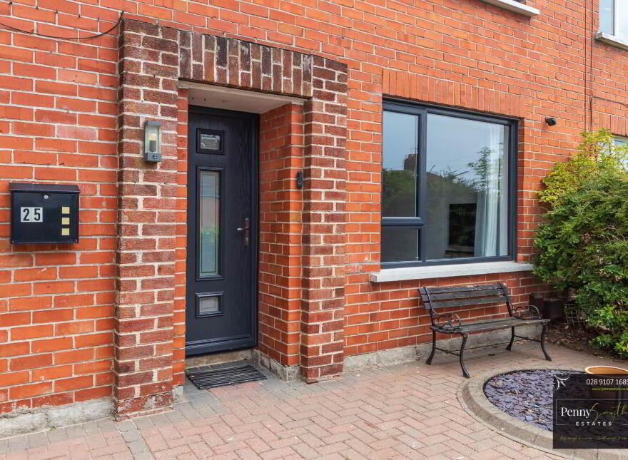 25 Beverley Gardens, Bangor, BT20 4NQ