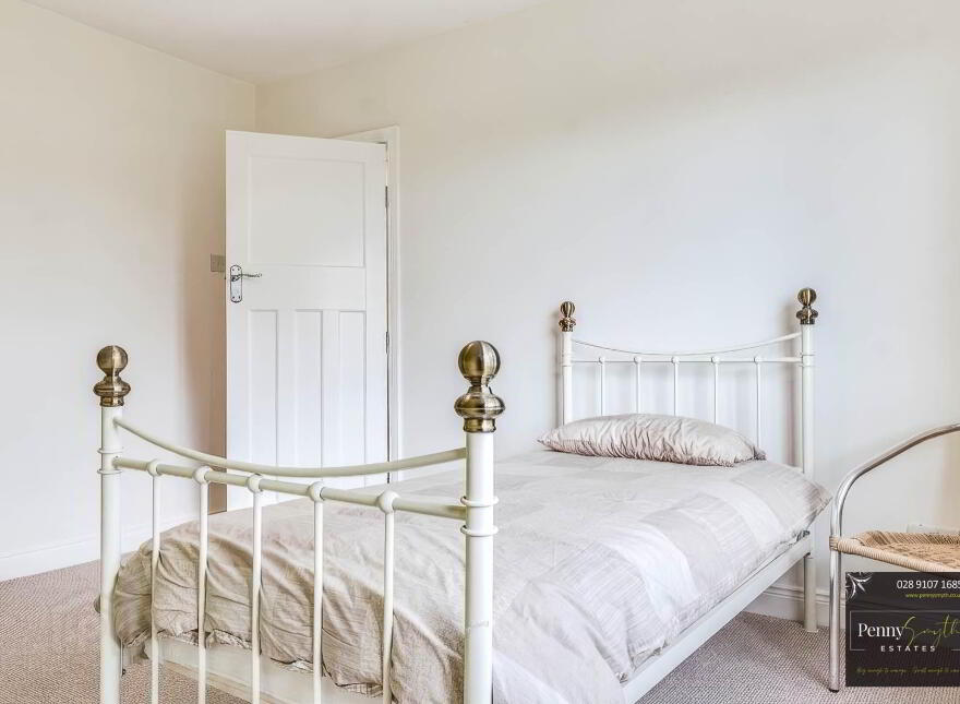 25 Beverley Gardens, Bangor, BT20 4NQ