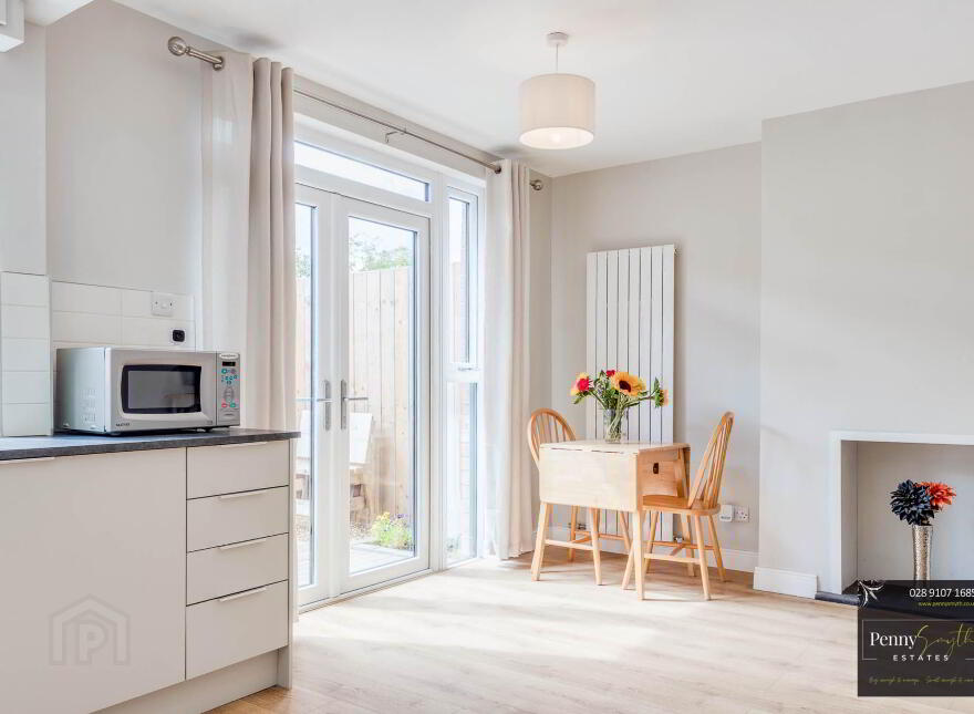 25 Beverley Gardens, Bangor, BT20 4NQ