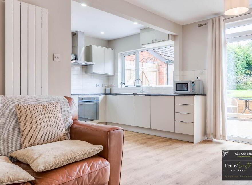 25 Beverley Gardens, Bangor, BT20 4NQ