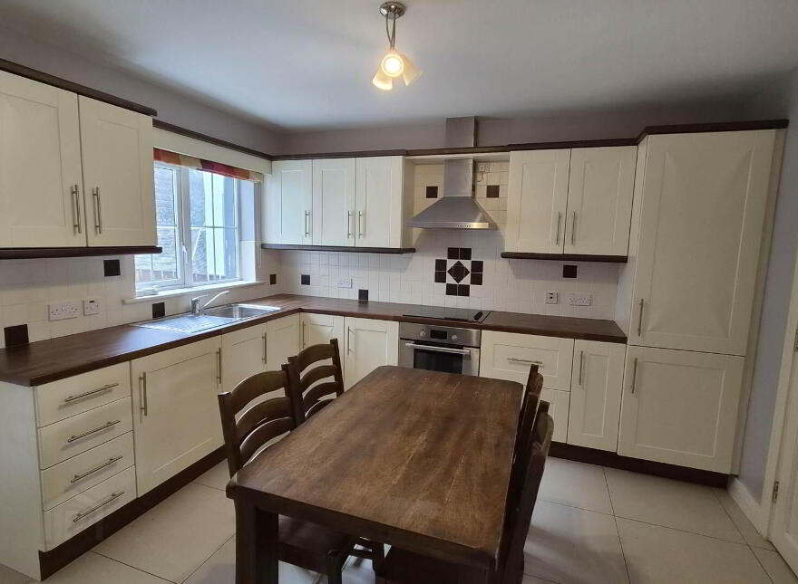 34 Cill Greine, Letterkenny, F92F57T