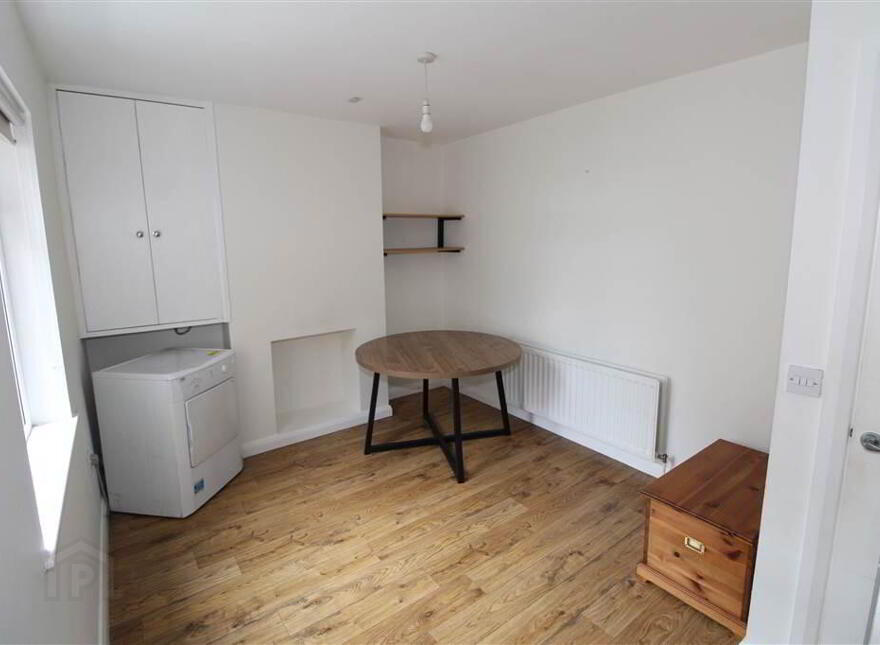 120 Grand Parade, Belfast, BT5 5PD