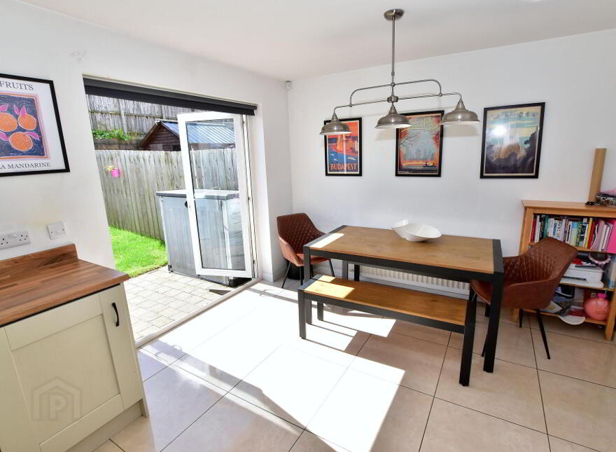 37 Harlow Green, Moira, BT67 0XH
