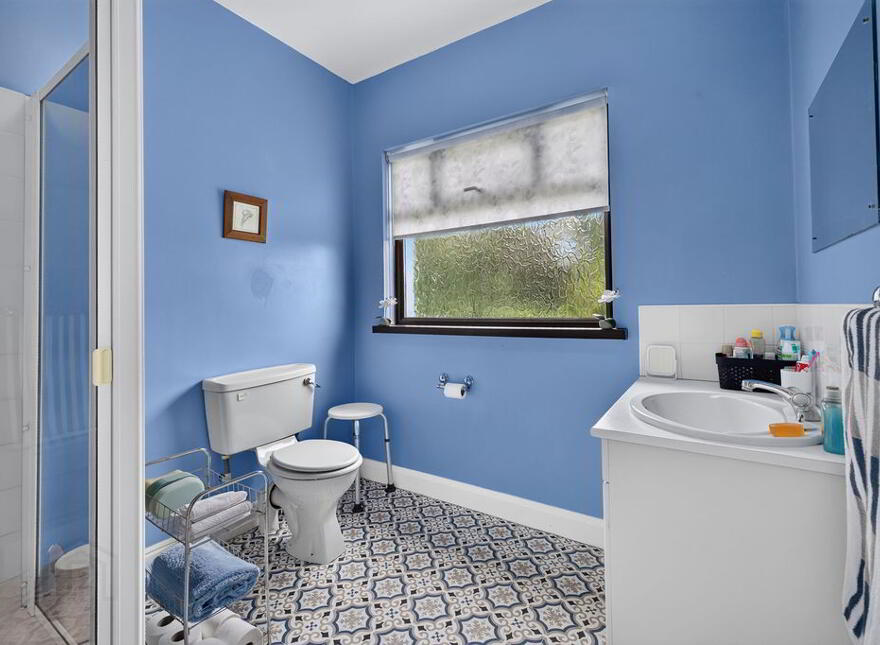 6 Randox Road, Crumlin, BT29 4BU