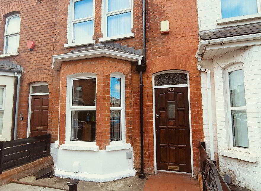 140 Dunluce Avenue, Belfast, BT9 7AZ