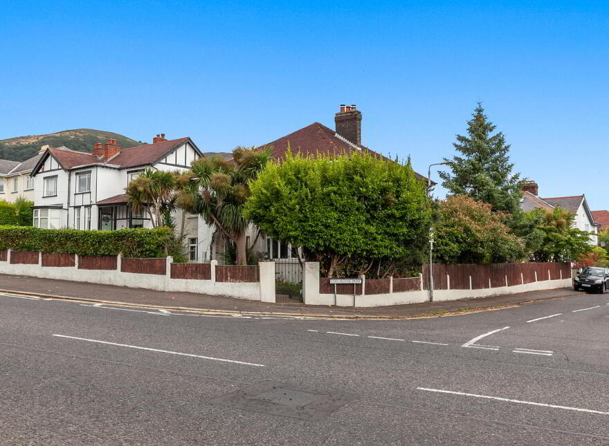 13 North Circular Road, Belfast, BT15 5HB