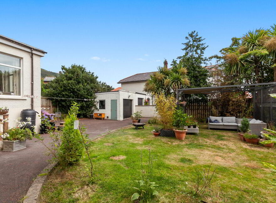 13 North Circular Road, Belfast, BT15 5HB