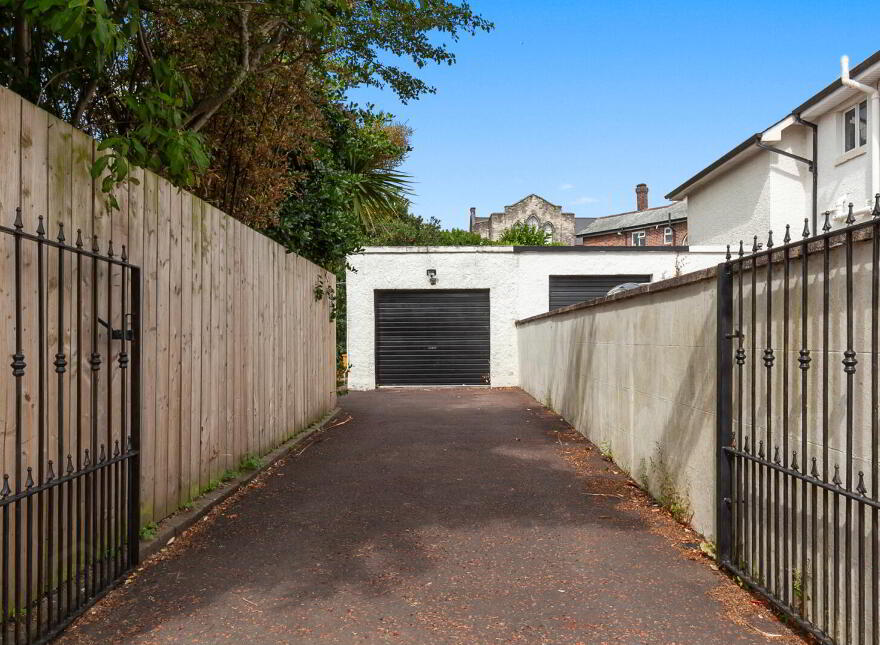 13 North Circular Road, Belfast, BT15 5HB