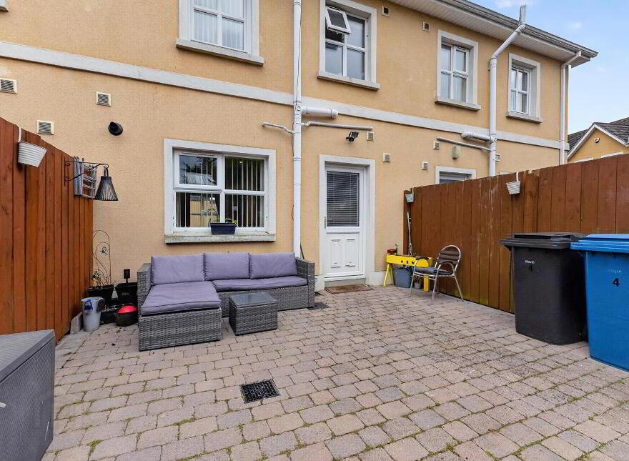 4 Bridge Street Court, Comber, BT23 5XN