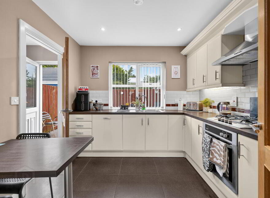 4 Bridge Street Court, Comber, BT23 5XN