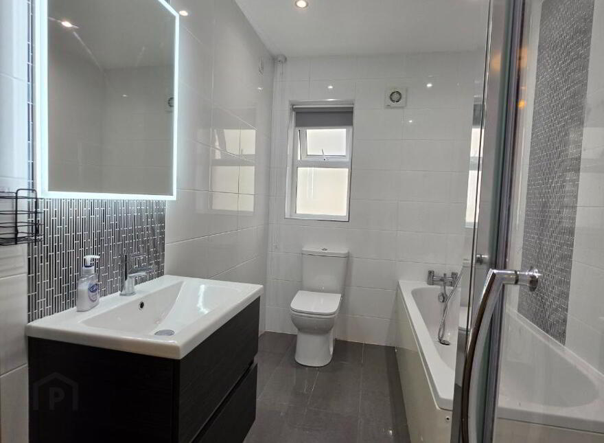 6 Clare Drive, Ballycastle, BT54 6FN