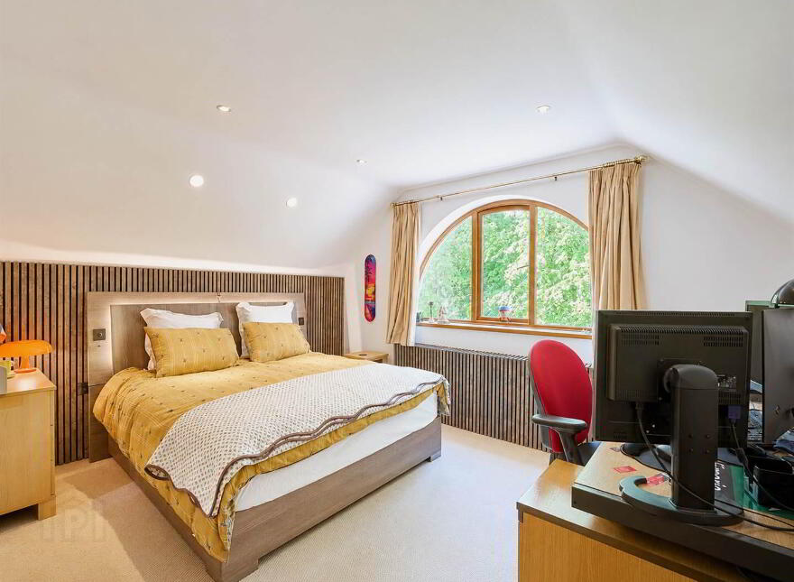 Apt 5 The Fairways 40, Church Road, Helen's Bay, BT19 1TP