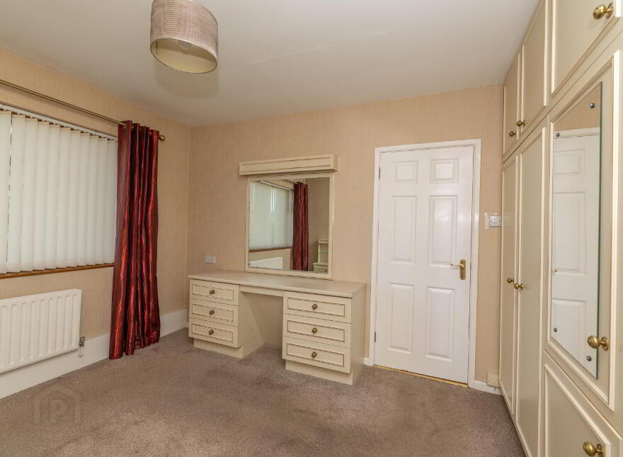 32 Pinewood Hill, Warrenpoint, Newry, BT34 3RH