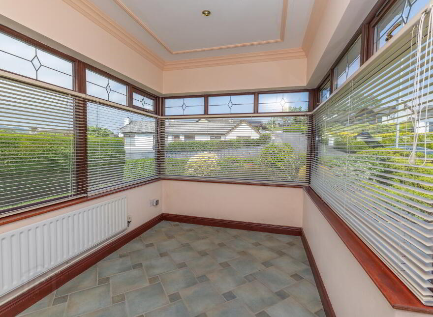 32 Pinewood Hill, Warrenpoint, Newry, BT34 3RH