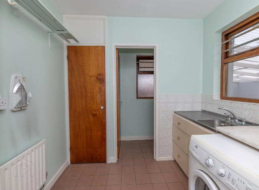 32 Pinewood Hill, Warrenpoint, Newry, BT34 3RH