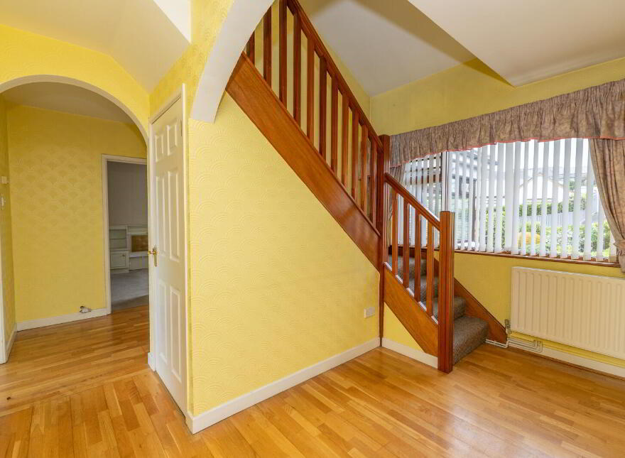 32 Pinewood Hill, Warrenpoint, Newry, BT34 3RH