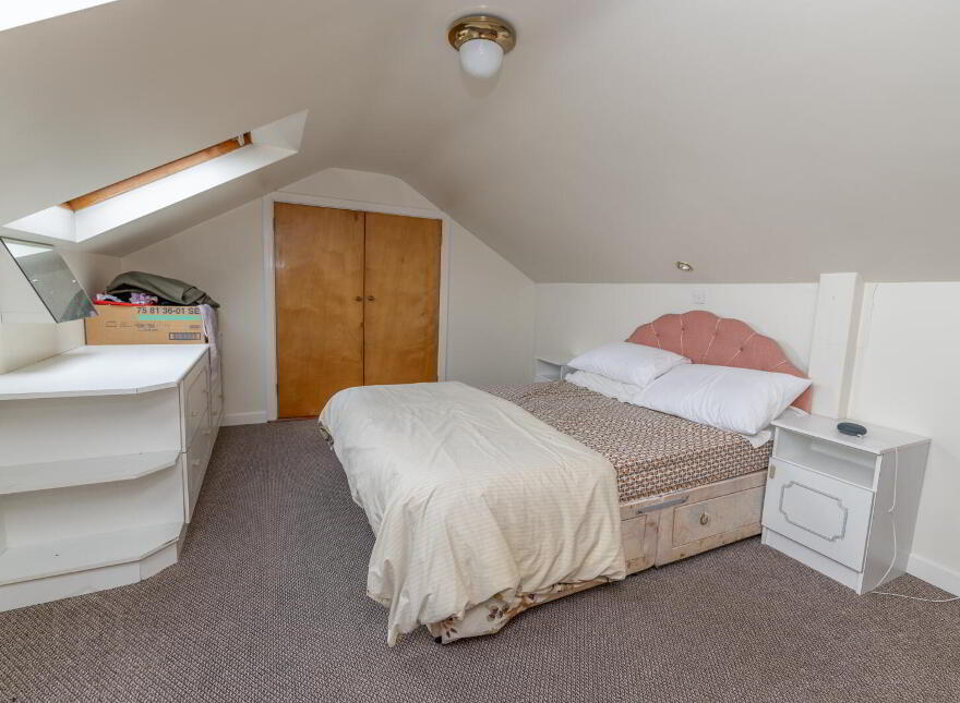 32 Pinewood Hill, Warrenpoint, Newry, BT34 3RH