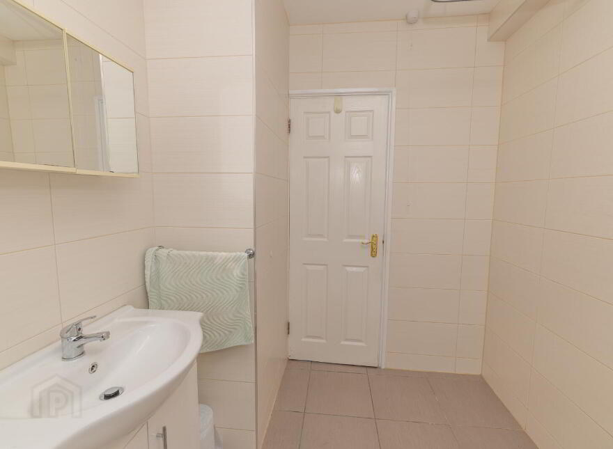 32 Pinewood Hill, Warrenpoint, Newry, BT34 3RH